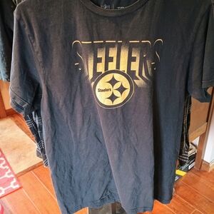 NFL Steelers Black and Gold Short Sleeve Tee